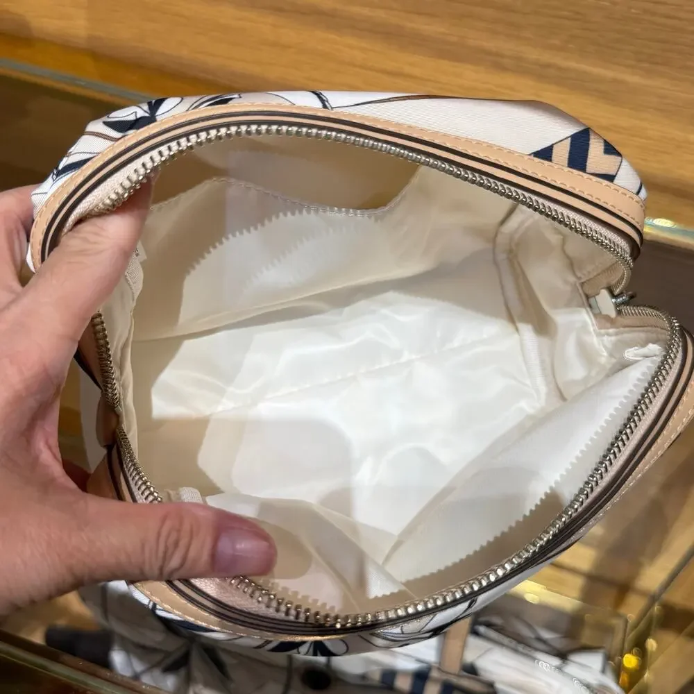NEW‼️Tory Burch Nylon Printed Cosmetic Case 180111